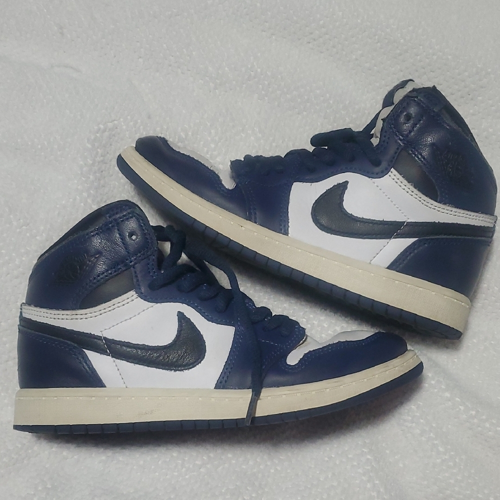 Nike High-Top Sneakers - Navy/White/Black Swoosh